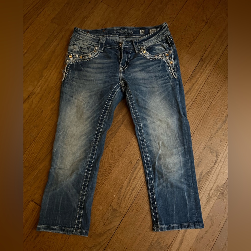 Cropped low rise jeans